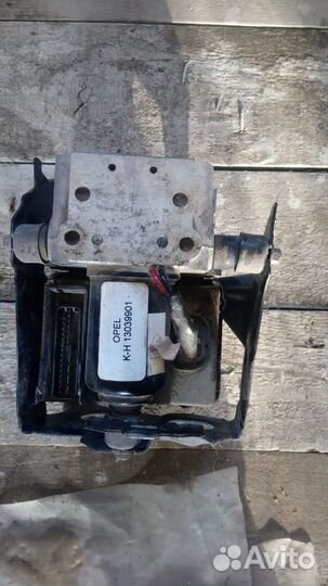 Блок абс Опель Вектра Б 1.8 МКПП