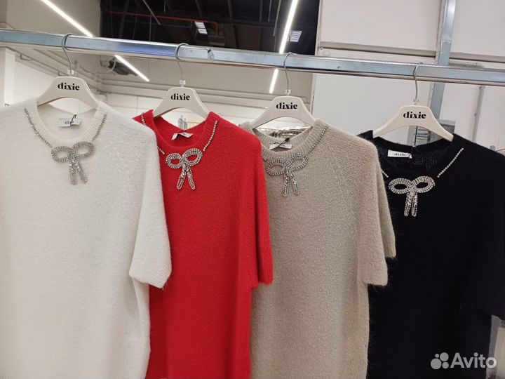 Джемпера пушистики, Dixie, Италия, U