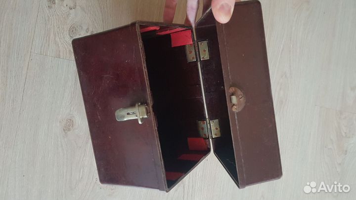 Ящик коробка