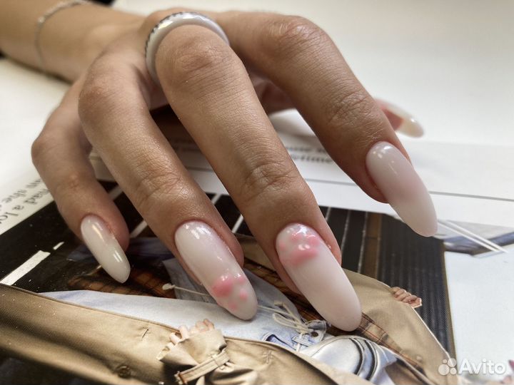 Мастер маникюра и педикюра