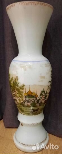 Ваза трехслойное молочное стекло, 56,5 см