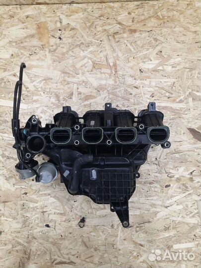 Впускной коллектор Ford Focus 2 1.8 2.0