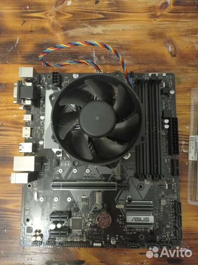 Материнская плата с процессором i3 9100