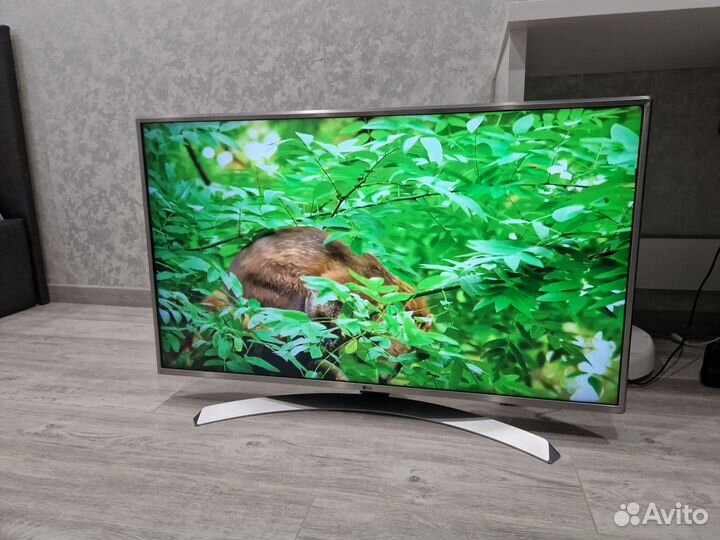 Телевизор LG 43UJ655V 4к