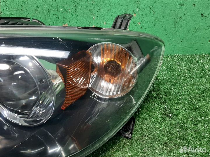 Фара левая Mazda 3 (BK) 2005