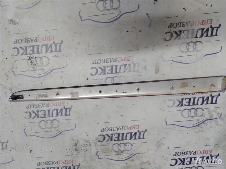 Накладка декоративная Audi A4 (B6) 2000-2006