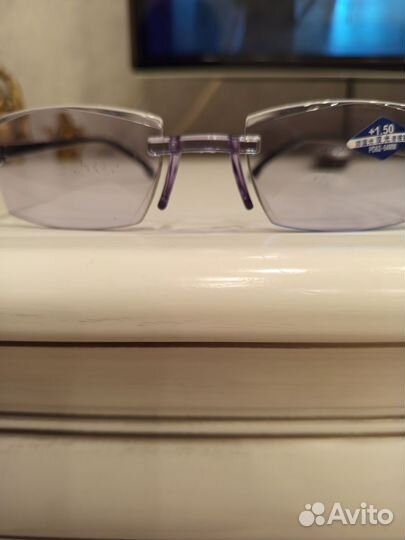 Бифокальные очки новые