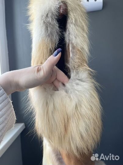 Меховой жилет из лисы