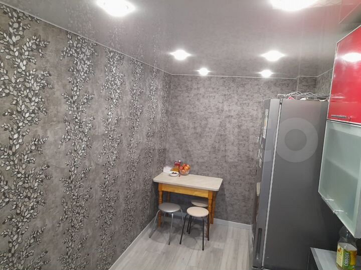 2-к. квартира, 56 м², 1/5 эт.