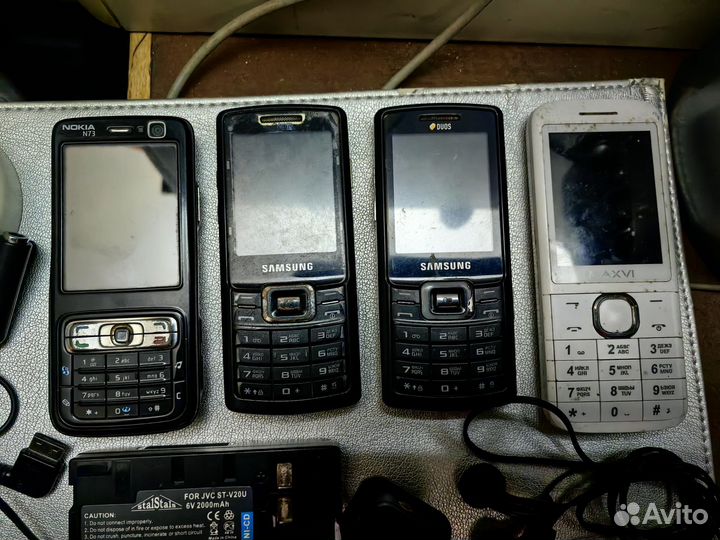 Зарядное смартфоны и др