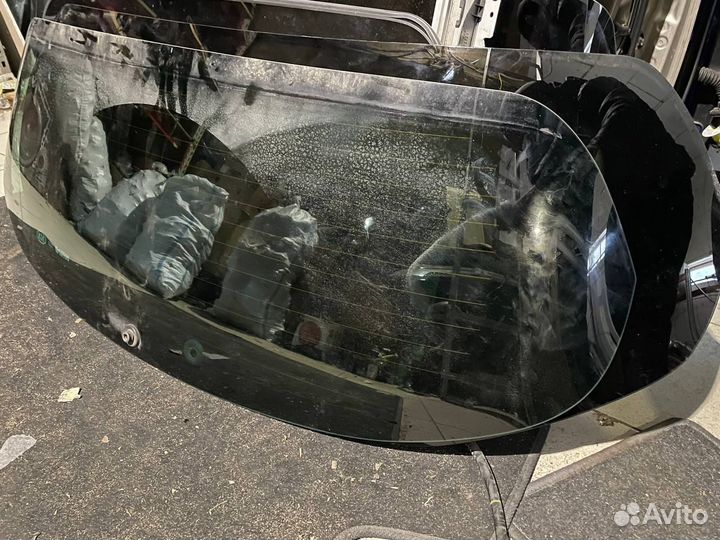 Стекло крышки багажника Киа Спортейдж 4 QL