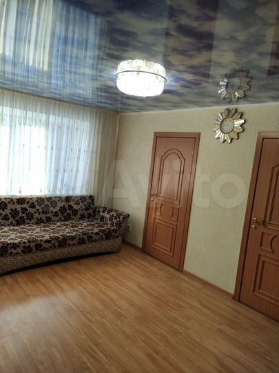 4-к. квартира, 60,7 м², 2/5 эт.