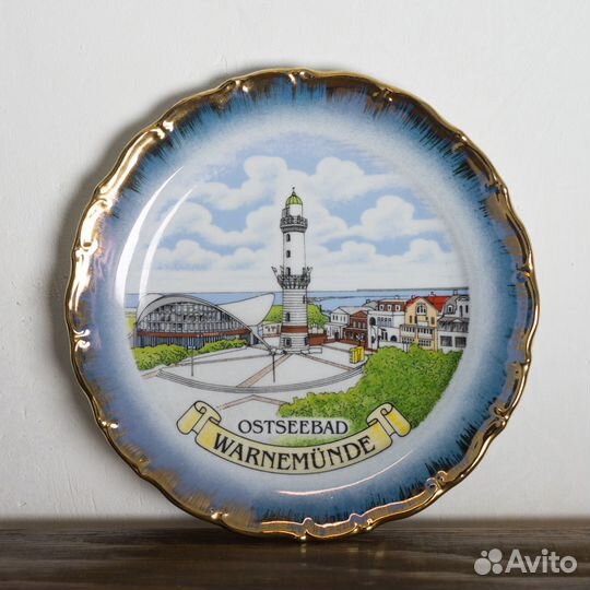 Тарелка настенная немецкая декоративная