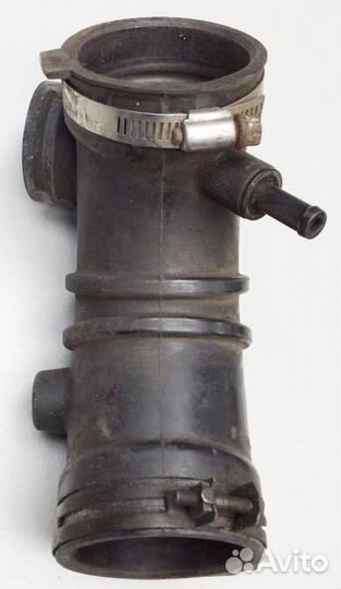 Патрубок воздушный мазда 626