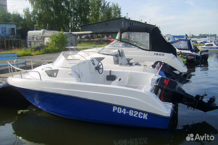 Пластиковый каютный катер Виза Легант - 515К