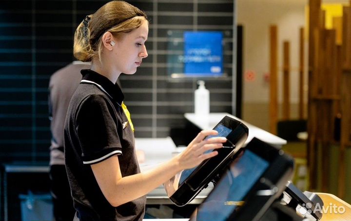 Еженед.оплата. Подработка от 4 ч. Сотрудник в кафе