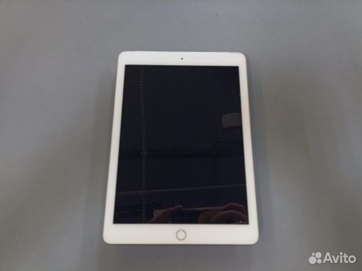 Apple iPad Air 2 64Gb Wi-Fi + Cellular (Gold) б/у