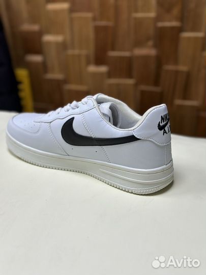 Кроссовки Nike Air Force 1