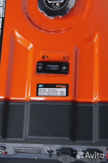 Генератор бензиновый 2.5 квт 220В