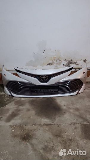 Бампер передний toyota camry 70