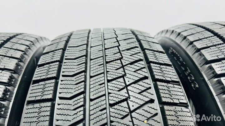 Bridgestone Blizzak Ice 245/45 R18 96S