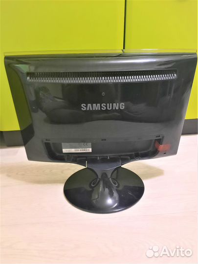 Монитор Samsung syncmaster T200