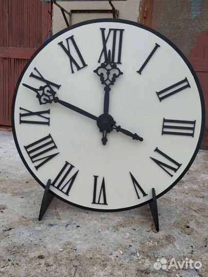 Часы для фотозоны