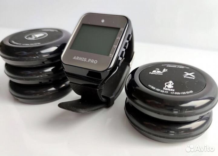 Кнопка вызова персонала и часы пейджер официанта