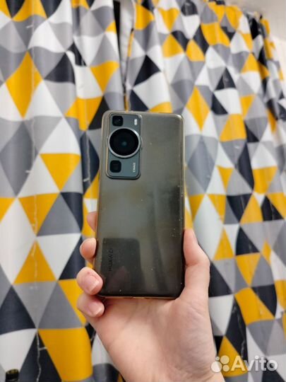 HUAWEI P60, 8/256 ГБ