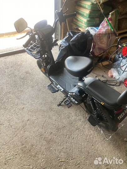 Trex электроскутер