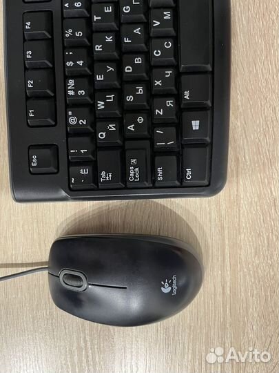 Комплект клавиатура и мышь logitech
