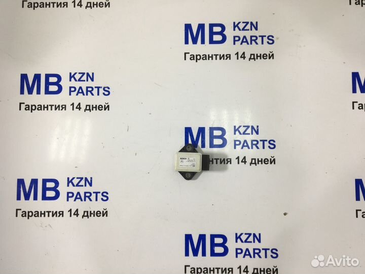 Датчик угл. скорости Mercedes w204 w207 арт00232