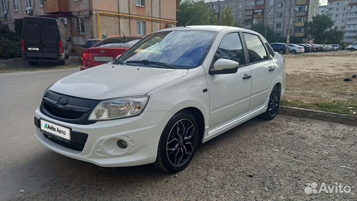 LADA Granta 1.6 МТ, 2017, 130 000 км