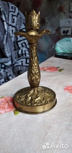 Подсвечник