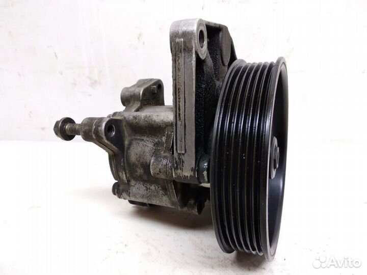 Насос гидроусилителя Mercedes W221