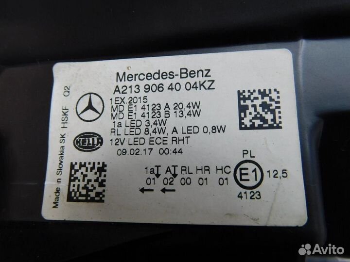 Фара правая Mercedes-Benz E-Class