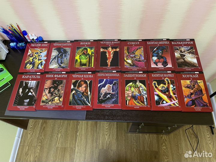 Офицальные книги марвел