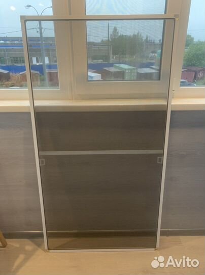 Москитная сетка на окно