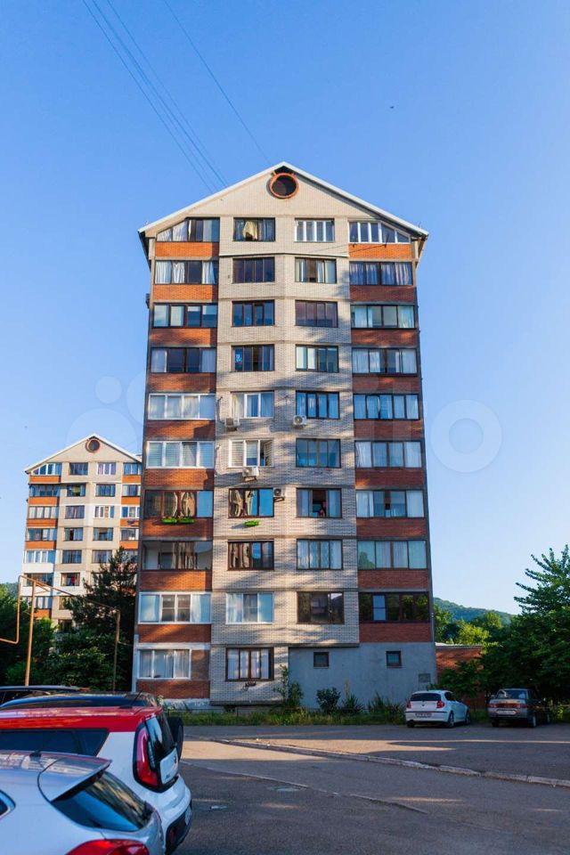 3-к. квартира, 80,6 м², 3/10 эт.