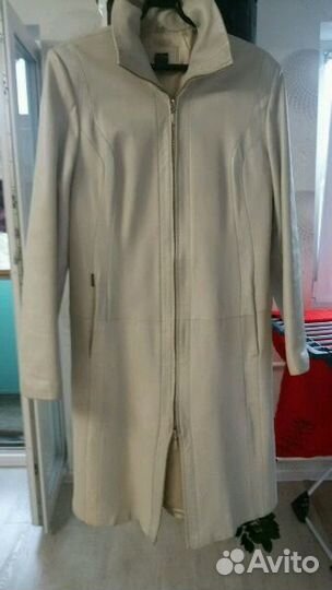 Кожаный плащ