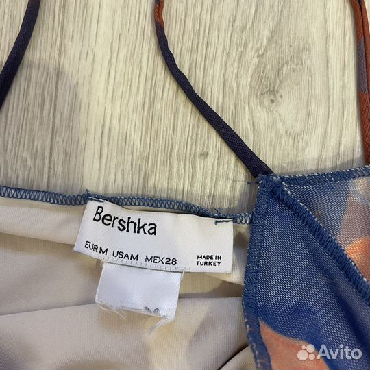 Платье женское мини Bershka