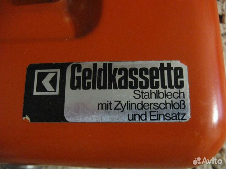 Сейф-касса 2 ключа металл Geldkassette Германия