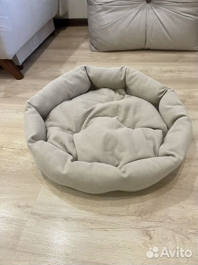 Лежанка для кошек