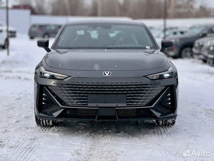 Changan UNI-V 1.5 AMT, 2024