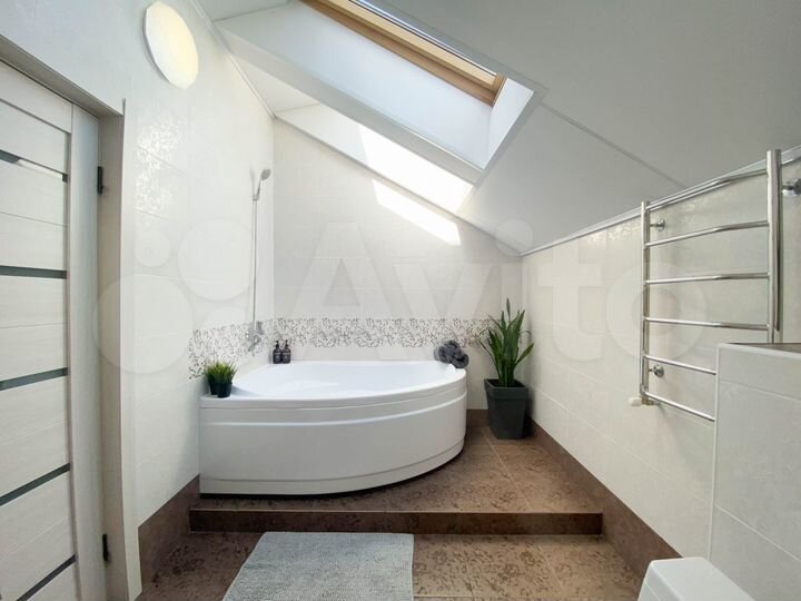 1-к. квартира, 73 м², 4/4 эт.