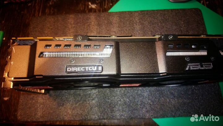 Asus hd7970 DirectCU II V2
