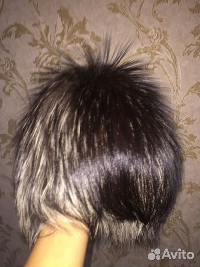 Шапка из меха чернобурки