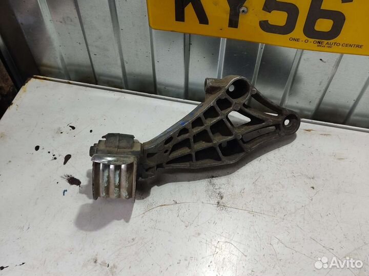 Опель Вектра А / Астра Ф, правая опора двигателя