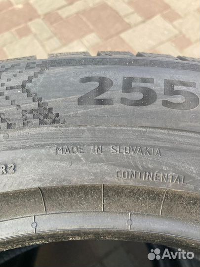 Continental VikingContact 8 255/55 R20