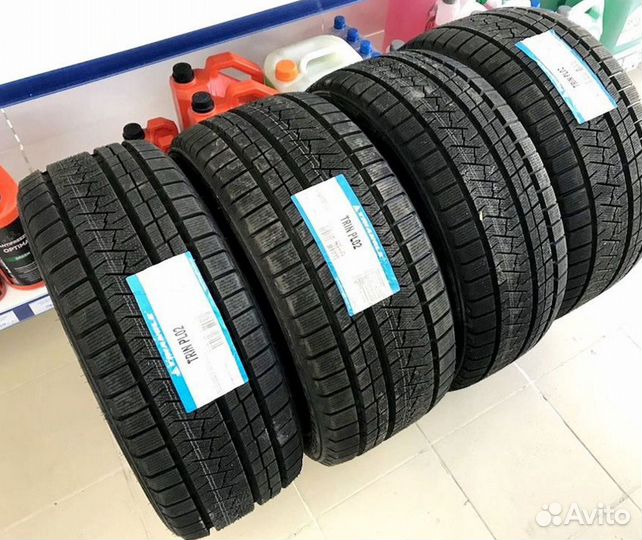 Triangle Trin PL02 235/45 R19 99V